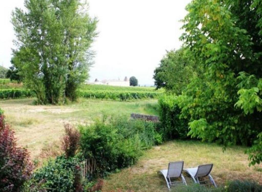 La Petite Madeleine Hotel Castillon la Bataille Ruang foto