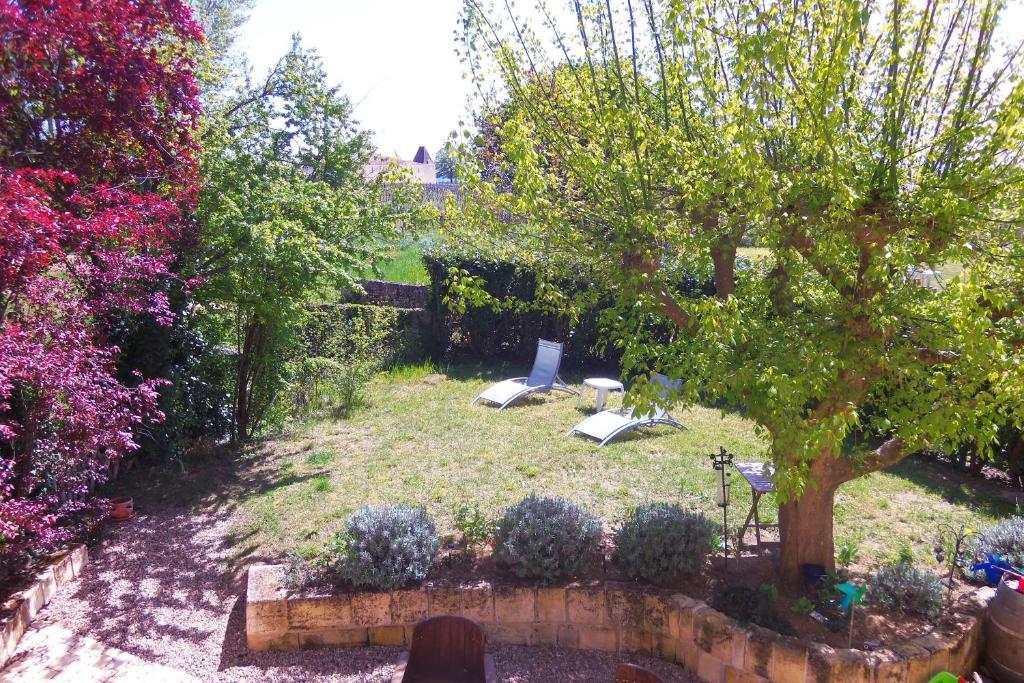 La Petite Madeleine Hotel Castillon la Bataille Bagian luar foto