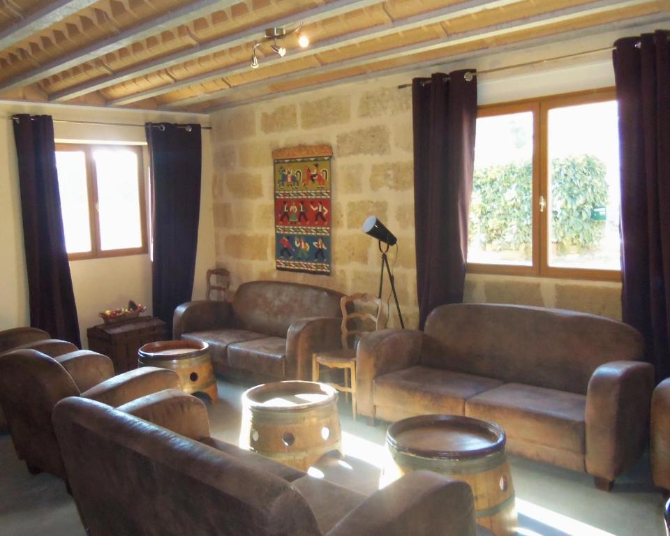 La Petite Madeleine Hotel Castillon la Bataille Bagian luar foto