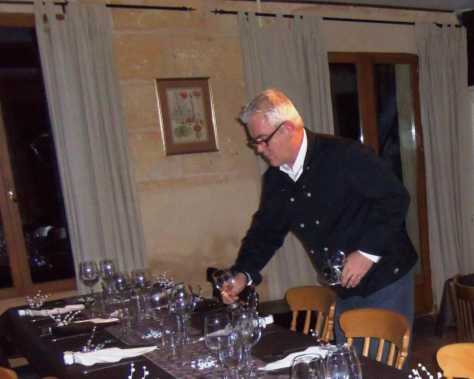 La Petite Madeleine Hotel Castillon la Bataille Bagian luar foto